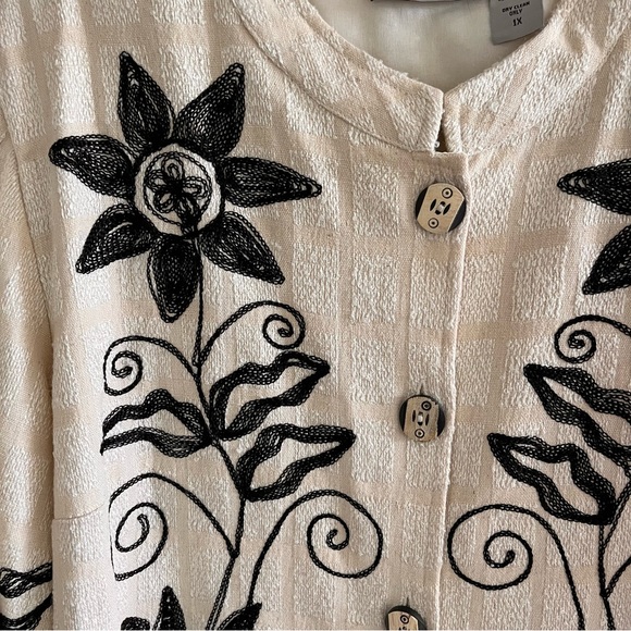 Maggie Barnes Vintage Embroidered Floral Black and White Jacket - 1X - Picture 12 of 12